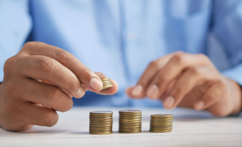 7 Ways Savings Accounts Can Help You Save Big