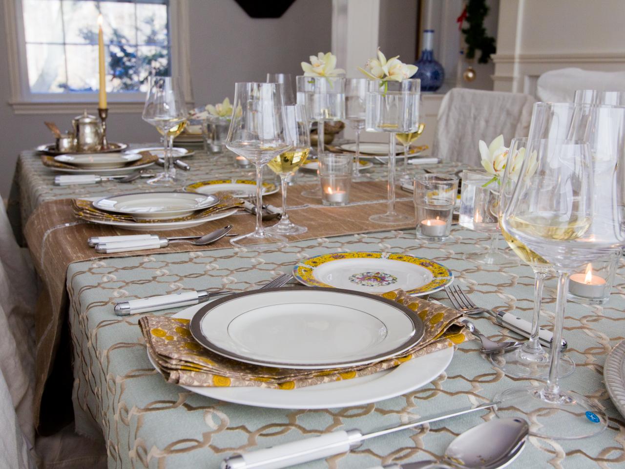 Transform your tabletop with table cloths and table runners